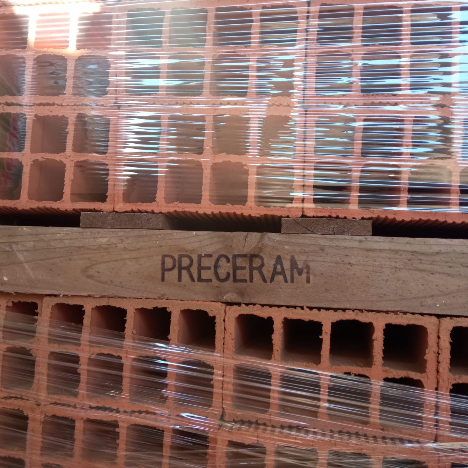 Palete de Madeira Vasilhame Retornável - PRECERAM