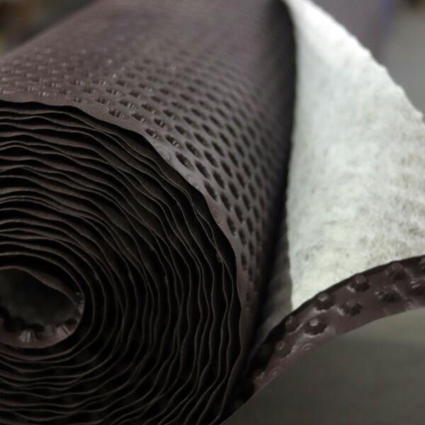 Manta Drenante Pitonada 475G/M2 com Geotêxtil 115g Danodren H15 Plus Drenagem