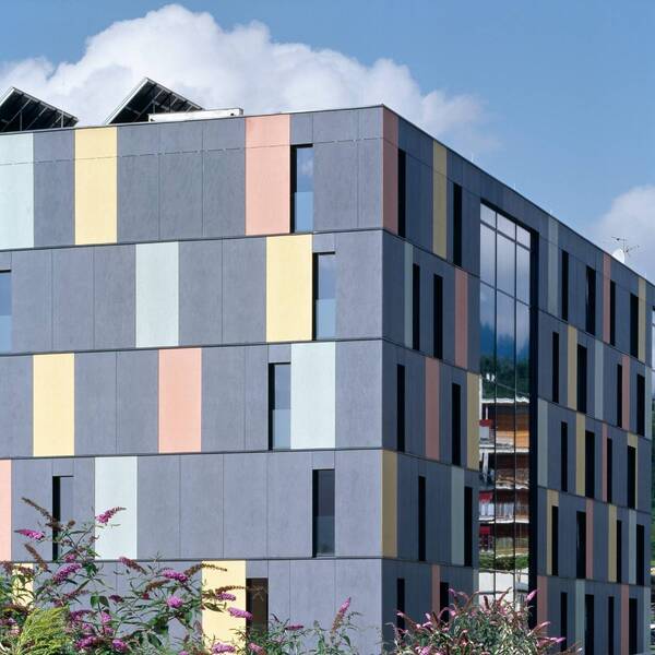 Painel Plano Sílico-Calcário Silbonit HC Super Branco Reforçado com Fibras Mineralizadas Celulose