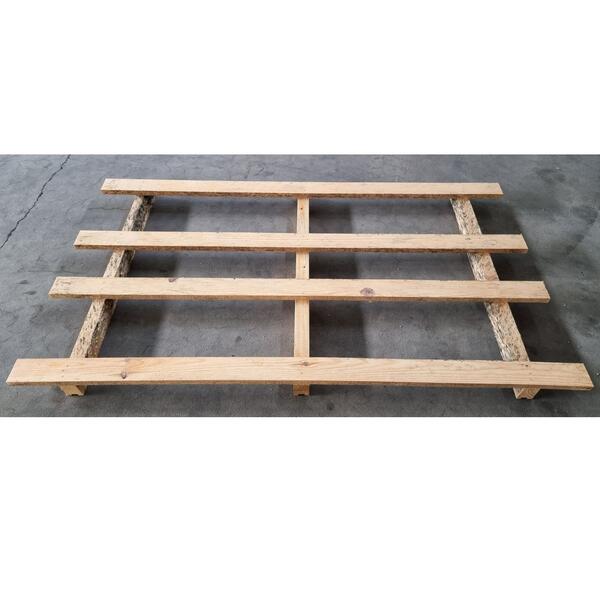 Palete de Madeira Vasilhame Retornável - ISOLPRO